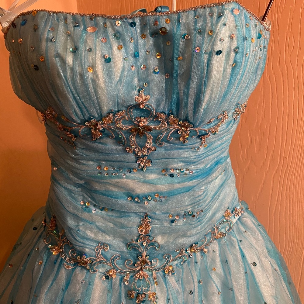Prom, Party dress